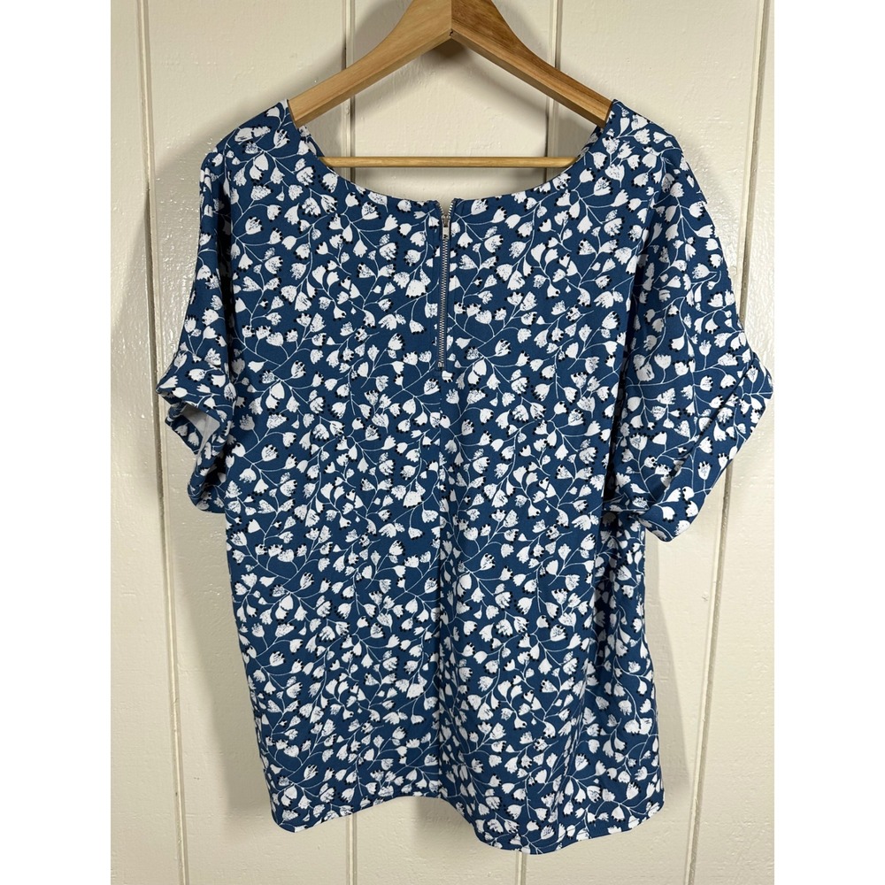 Melloday Blouse Womens 2X Blue Floral V-Neck Short Sleeve Back Zip Top 7801